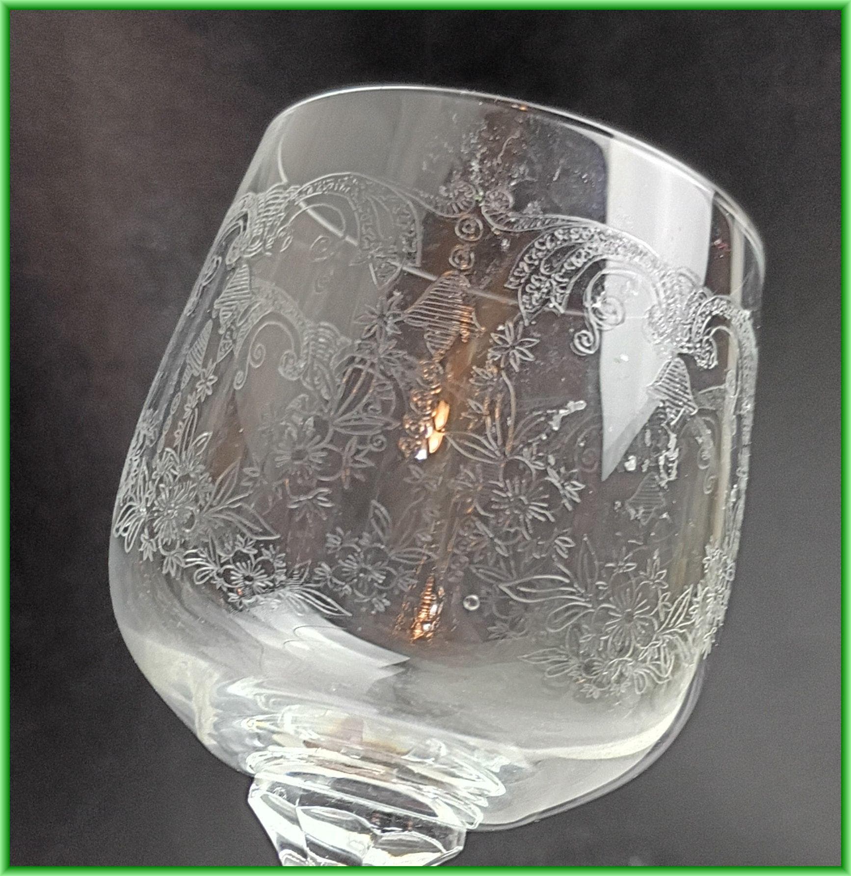 Set of 4 Bohemia Czech Cascade Etched Crystal Wine Glasses Import