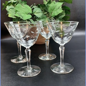 Set of 4 Champagne/Tall Sherbet  Libbey Glass Windswept