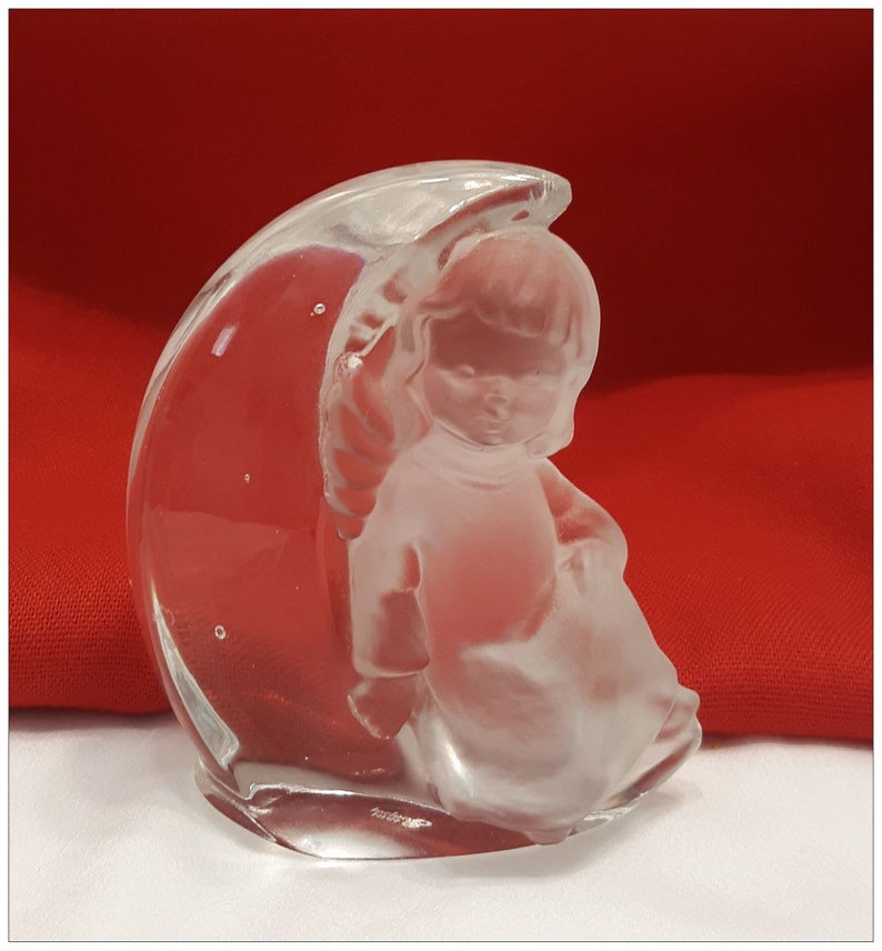 Goebel 24 Heavy Lead Crystal Angel Crescent Moon Figurine Paperweight Frosted W. Alemania