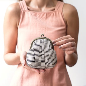 Kiss lock Coin Purse, Black and White Purse, Metal Frame Purse, Jewelry Storage Bag,  Minimalist Purse, Large Change Purse, Gifts for her