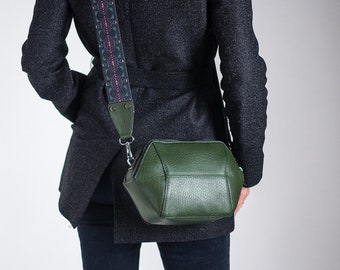 Womens Green Crossbody Bag, Vegan Leather Bag, Minimalist Geometric Shoulder Bag, Structured Bag, Unique Gifts for her