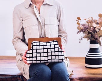 Large Clutch Bag, Wooden Frame Purse, Oversized Clutch, Spacious Toiletry Bag, Plaid Bag, Checkered Purse