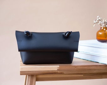 Minimalist Black Vegan Leather Bag, Small Crossbody Bag for Women, Womens Shoulder Bag Vegan, Soft Leather Bag, Modern Everyday Bag