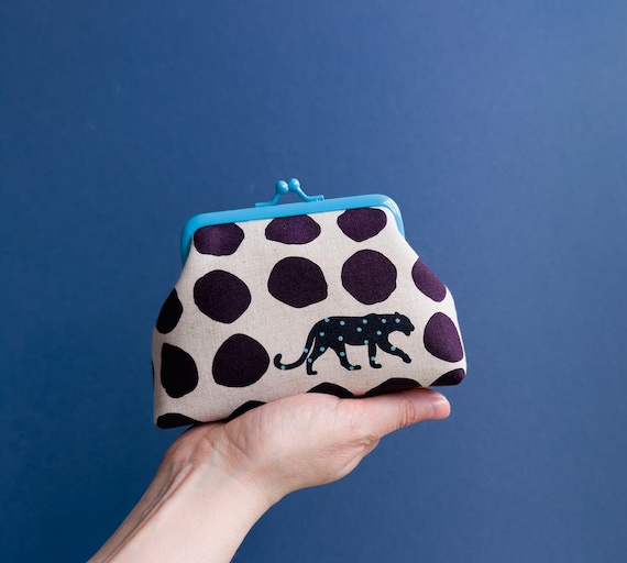 Panther Kiss Lock Change Purse - Retro Metal Frame Coin Pouch Gift Accessory