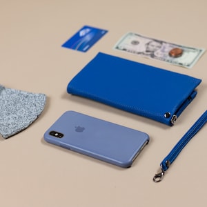 Cartera de cuero para mujer con correa para la muñeca, cartera plegable, billetera plegable, billetera minimalista tipo sobre con bolsillos con cremallera imagen 3