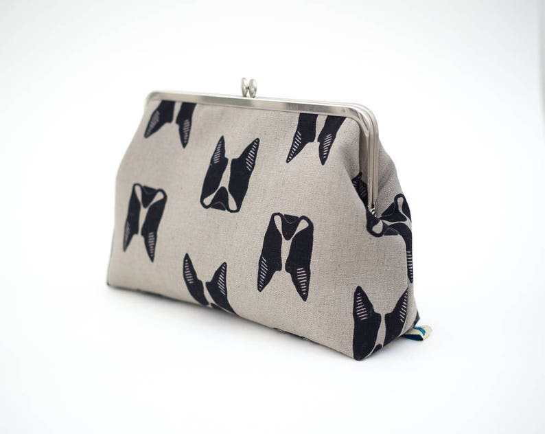 Cartera de mano con forma de perro, cartera con marco de metal plateado, regalo para amantes de los perros, bolso Boston Terrier, bolso de noche, regalos para ella imagen 6