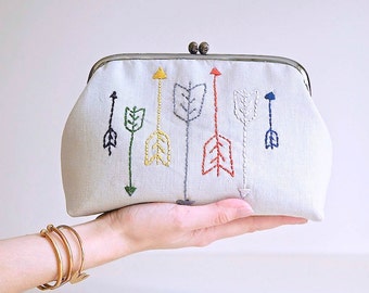 Colorful Arrows Embroidery Clutch, Cosmetic Bag, Kiss Lock Purse, Metal Frame Purse, Beige Clutch, Hand Stitched Arrows Bag, Modern Handbag