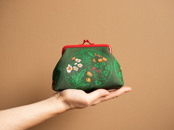 Floral Cotton Kiss Lock Change Purse: Retro Metal Frame Coin Pouch
