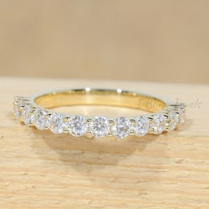 Half Eternity Moissanite Band / Colorless Round Cut Daily Wear Band / 10KT Gold Matching Women&#39;s Band / 1st Anniversary Gift For Wife