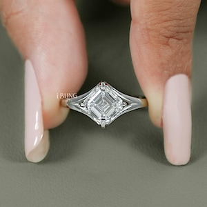 Asscher Cut Lab Grown Diamond Wedding Ring / Eco Friendly Diamond Split Shank Engagement Ring / 14K Solid Gold Ring For Anniversary Gift