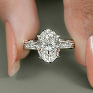 Oval Cut Lab Grown Diamond Solitaire Wedding Ring / Round Cut CVD Diamond Shared Prong Engagement Ring For Women / Anniversary Gift For Her