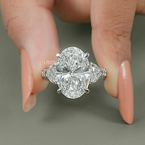 8.00 CT Oval Cut Lab Grown Diamond Trilogy Engagement Ring / IGI Certified Heart Cut Side Diamond Statement Ring / Anniversary Gift For Her