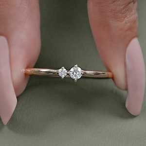 Round Lab Grown Diamond Bridesmaid Ring / Two Stone Lab Diamond Minimalist Proposal Ring / Toi Et Moi Lab Made Diamond Engagement Ring