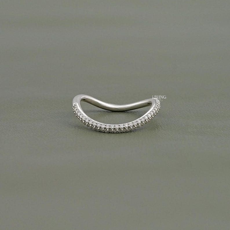 Round Cut Lab Grown Diamond Curved Wedding Band/ CVD Diamond Pave Set Band/ 14K Solid Gold Half Eternity Stacking Band/ Bridal Gift For Her