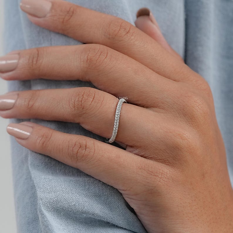 Round Cut Lab Grown Diamond Curved Wedding Band/ CVD Diamond Pave Set Band/ 14K Solid Gold Half Eternity Stacking Band/ Bridal Gift For Her