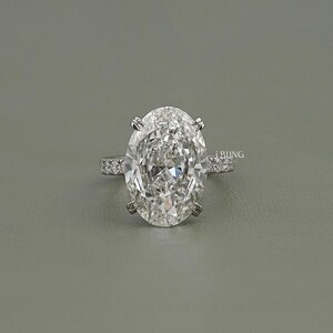 Oval Cut Lab Diamond Solitaire Wedding Ring / 10.00 CT IGI Certified CVD Diamond Fishtail Set Engagement Ring / Maid Of Honor Gift For Her