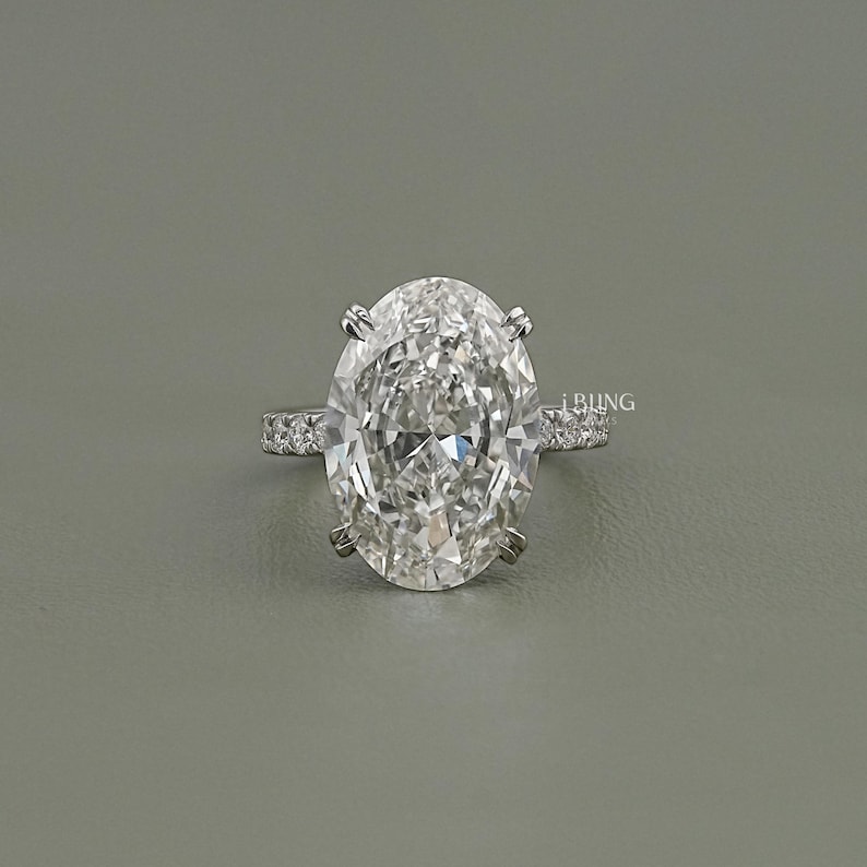 Oval Cut Lab Diamond Solitaire Wedding Ring / 10.00 CT IGI Certified CVD Diamond Fishtail Set Engagement Ring / Maid Of Honor Gift For Her