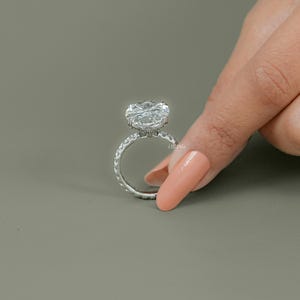 Oval Cut Lab Diamond Solitaire Wedding Ring / 10.00 CT IGI Certified CVD Diamond Fishtail Set Engagement Ring / Maid Of Honor Gift For Her