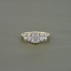 Emerald Cut CVD Diamond Five Stone Engagement Ring / EF-VS Diamond Proposal Ring / Side Diamond Oval Cut Customized Wedding Ring For Her