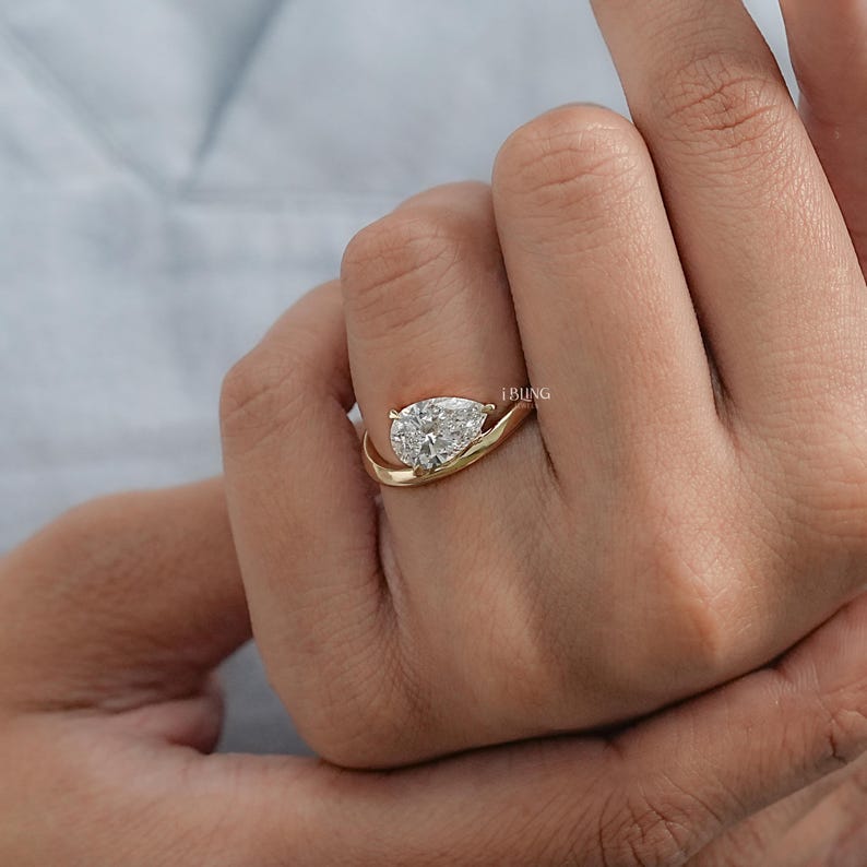 Pear Cut Lab Grown Diamond Solitaire Ring/ Eco Friendly Diamond Engagement Ring/ CVD Diamond East West Set Curved Bridal Ring/ Gift For Wife