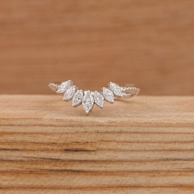 Marquise-Cut Lab Grown Diamond Band / Women's Wedding Diamond Curved Band / Marquise Diamond Vintage Band / V Shape Chevron Matching Band