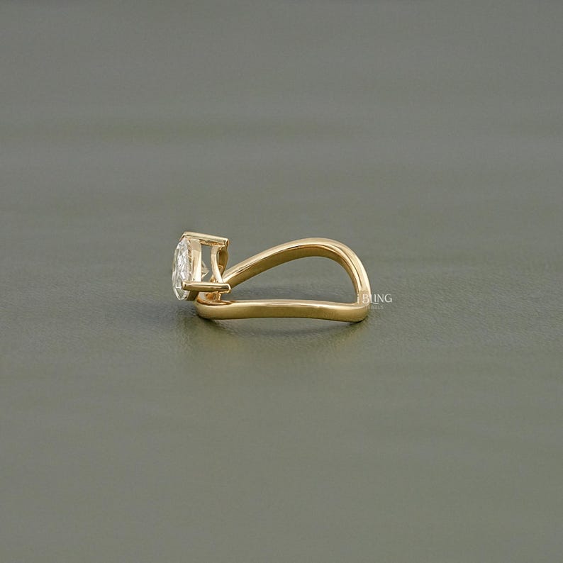 Pear Cut Lab Grown Diamond Solitaire Ring/ Eco Friendly Diamond Engagement Ring/ CVD Diamond East West Set Curved Bridal Ring/ Gift For Wife