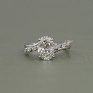 2 CT Oval Cut Lab Grown Diamond Solitaire Engagement Ring / Marquise Cut Conflict Free Diamond Prong Set Bypass Ring / Wedding Gift For Her
