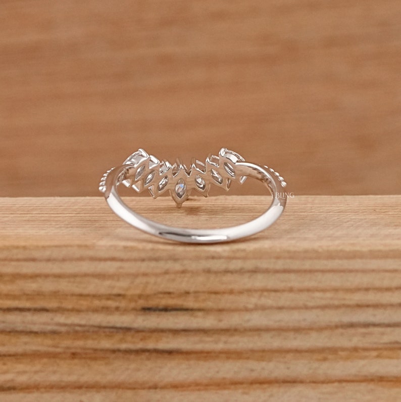 Marquise-Cut Lab Grown Diamond Band / Women's Wedding Diamond Curved Band / Marquise Diamond Vintage Band / V Shape Chevron Matching Band