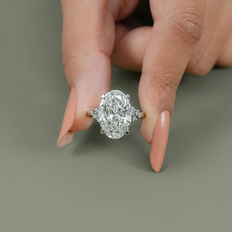 7.00 CT Oval Cut Lab Diamond Solitaire Engagement Ring / EF-VS Clarity Conflict Free Diamond Prong Set Wedding Ring / Anniversary Gift