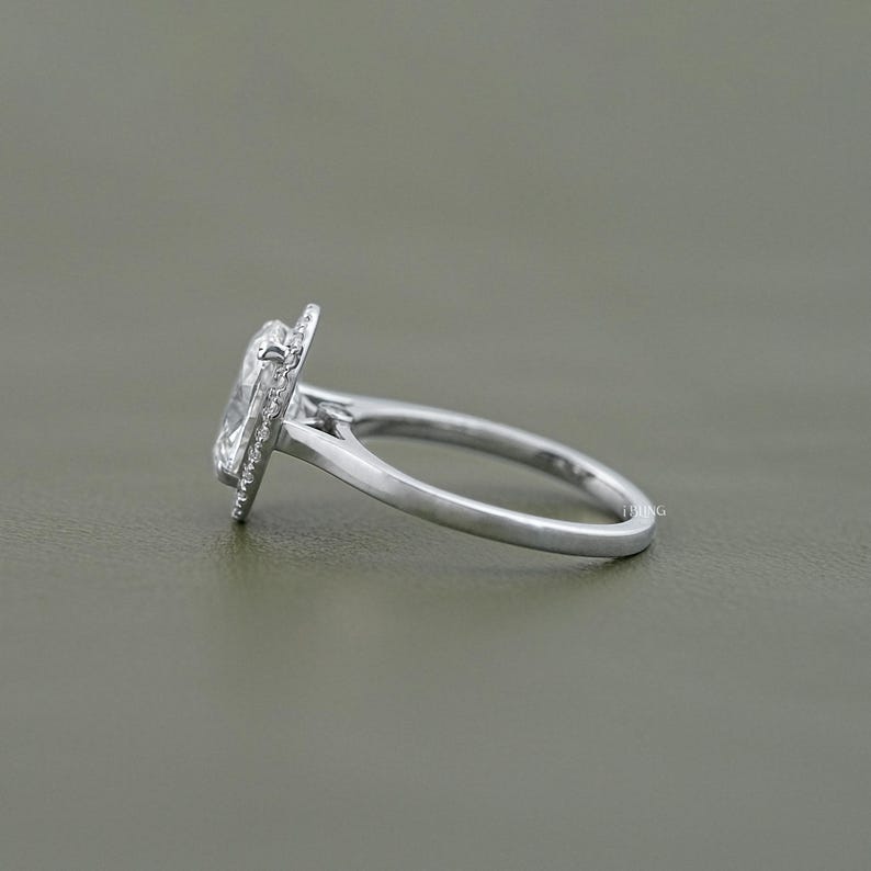 Oval Cut CVD Diamond Anniversary Ring / Conflict Free Diamond Halo Engagement Ring / Hand Made Diamond Customized Wedding Ring For Her