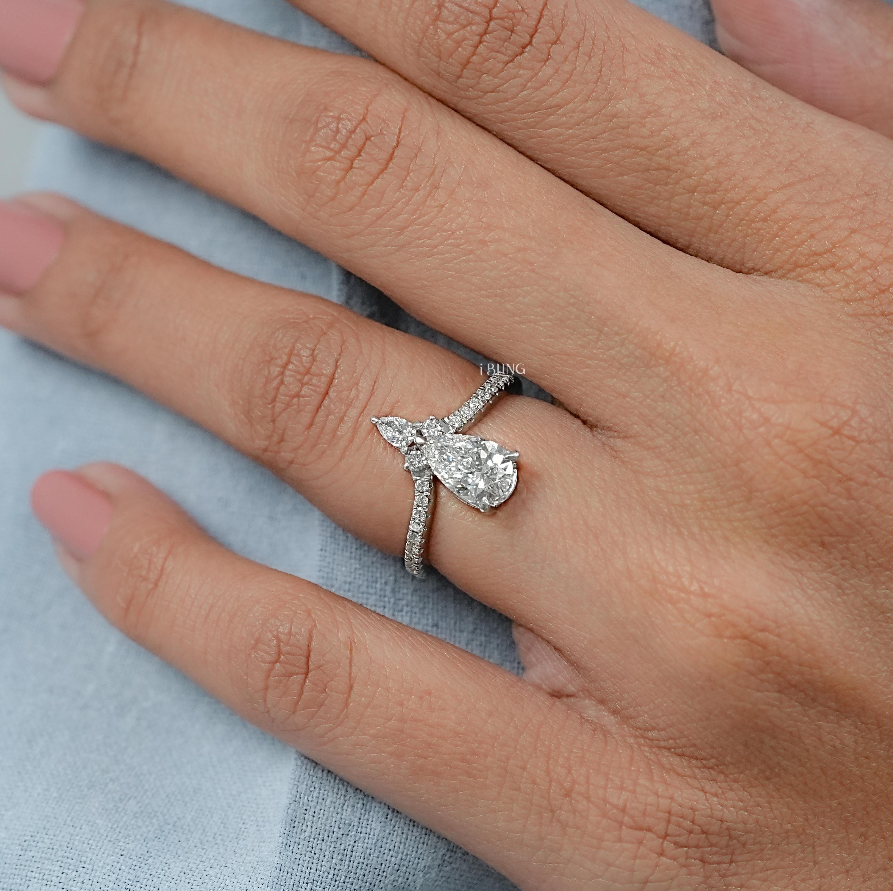Pear Cut Lab Grown Diamond Tear Drop Chevron Ring / Round Cut Side ...