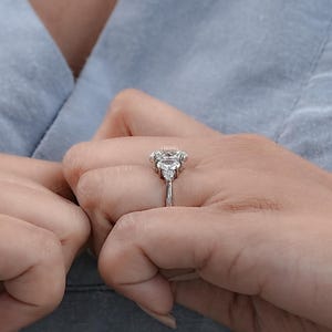 Oval Cut Lab Grown Diamond Five Stone Engagement Ring / EF-VS Diamond Stacking Ring / 14K Solid Gold Proposal Ring For Her / Bridesmaid Gift