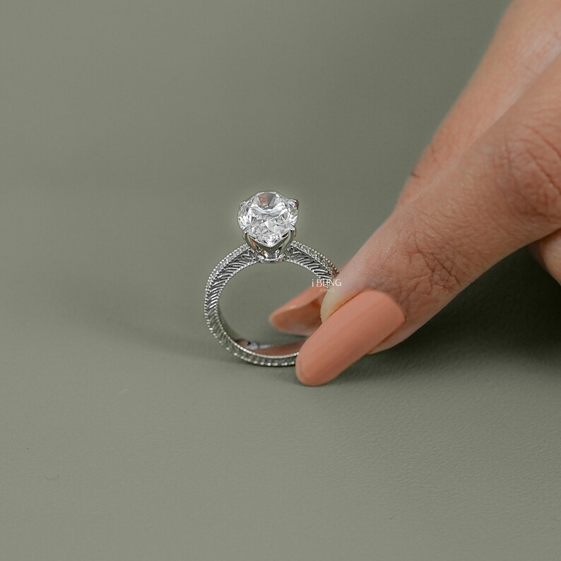 Oval Cut Lab Grown Diamond Solitaire Wedding Ring / Round Cut CVD Diamond Shared Prong Engagement Ring For Women / Anniversary Gift For Her