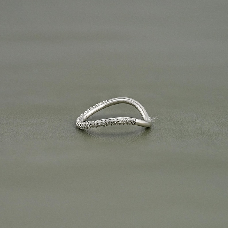 Round Cut Lab Grown Diamond Curved Wedding Band/ CVD Diamond Pave Set Band/ 14K Solid Gold Half Eternity Stacking Band/ Bridal Gift For Her