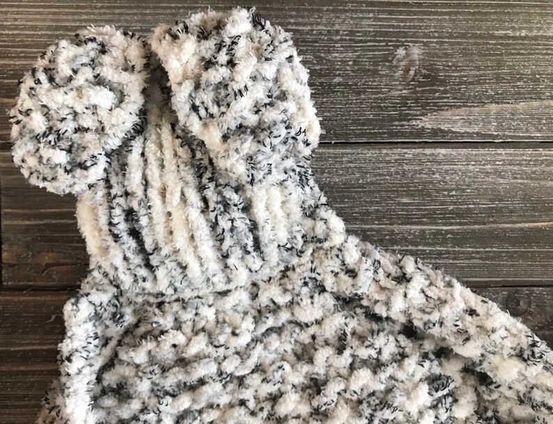 HandKnit Cuddle Bunny // Bernat Baby Blanket Yarn // Bernat Etsy
