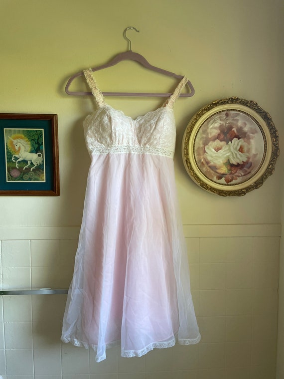 70s/80s Vintage Olga Nightgown - image 1