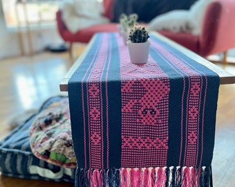 Mexican Woven Table Runner/Oaxacan Artesanía /Holiday Table Decor/Macrame/Boho Table Runner/Boho Wedding/Fair Trade Gifts made in Oaxaca