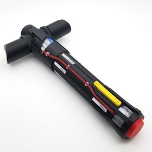 Kylo Ren Crossguard Saber Kit