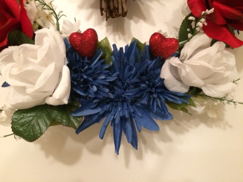Patriotic Grapevine Wreath Red White /& Blue Grapevine Wreath Patriotic Front Door Wreath Heart Shaped Grapevine Wreath Front Door Wreath
