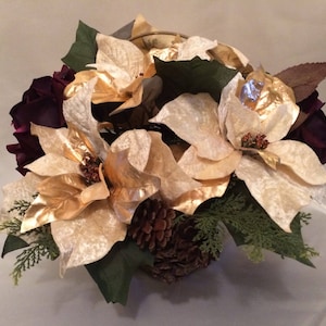 Poinsettia Basket, Poinsettia Centerpiece, Christmas Basket, Holiday Flower Basket, Christmas Centerpiece, Copper Poinsettia Centerpiece