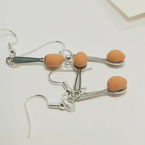 Polymer clay earrings egg and spoon - brown