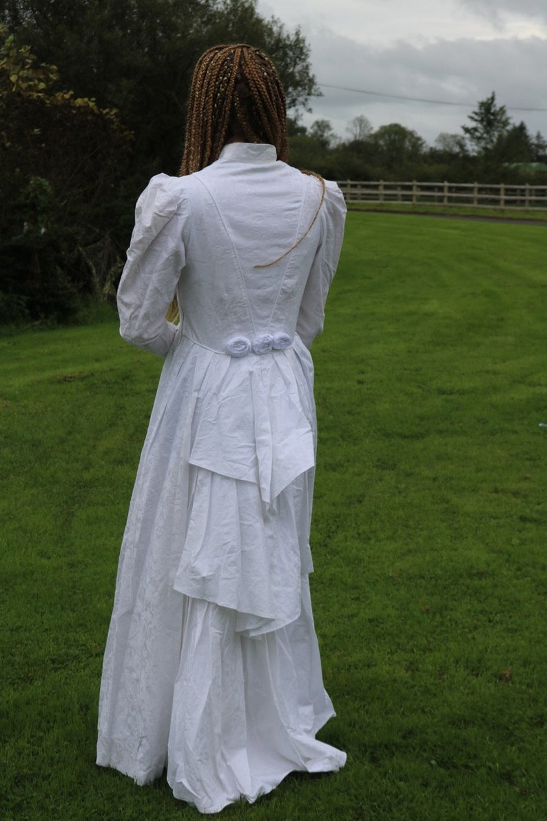 Laura Ashley Vintage Wedding dress Bridal Gown White Floral Brocade 1980s