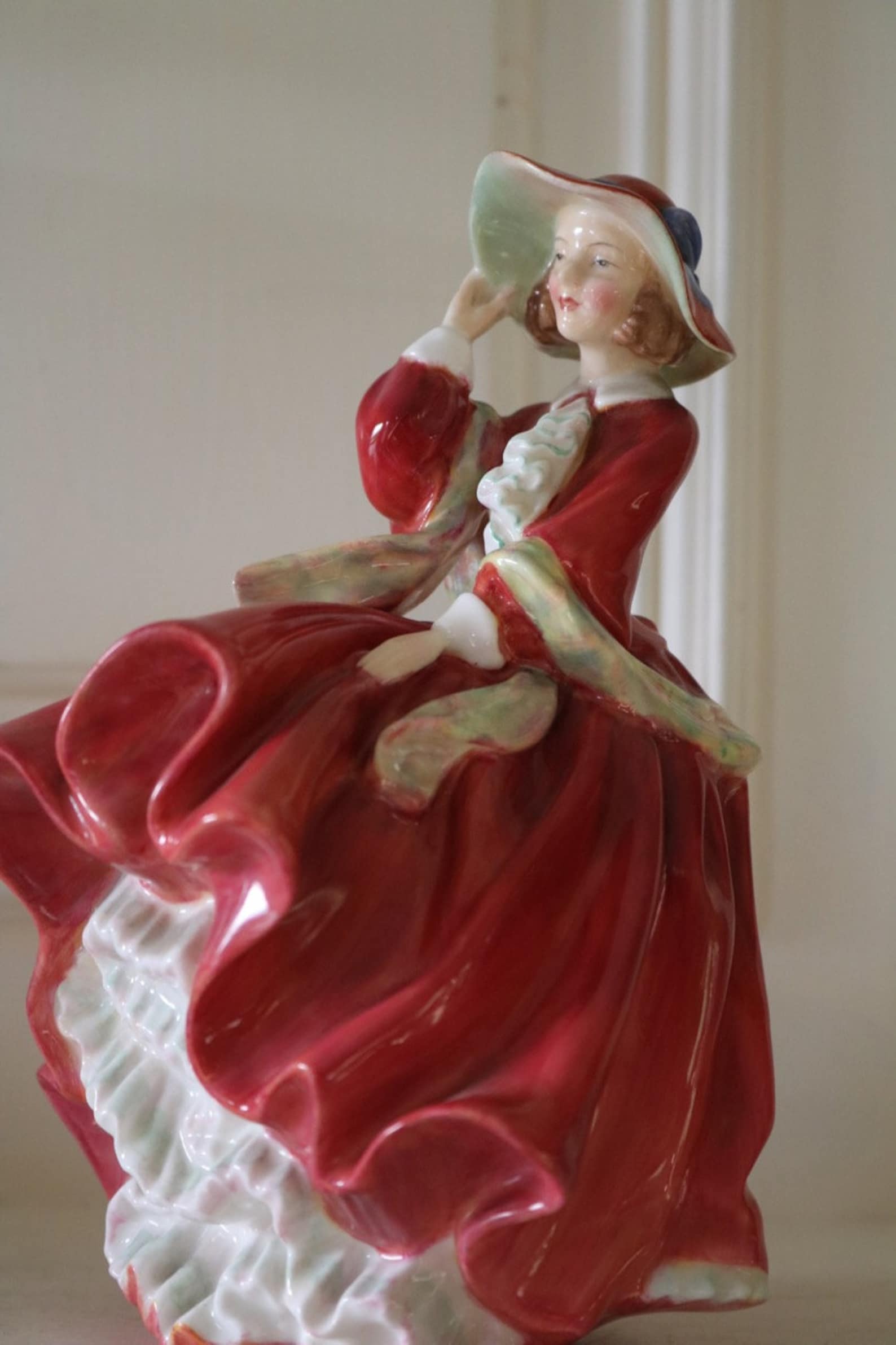 Vintage Royal Doulton Figurine Top o' the Hill HN Etsy