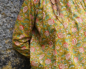 Pure cotton floral print blouse, long sleeves (Size S, M or L)