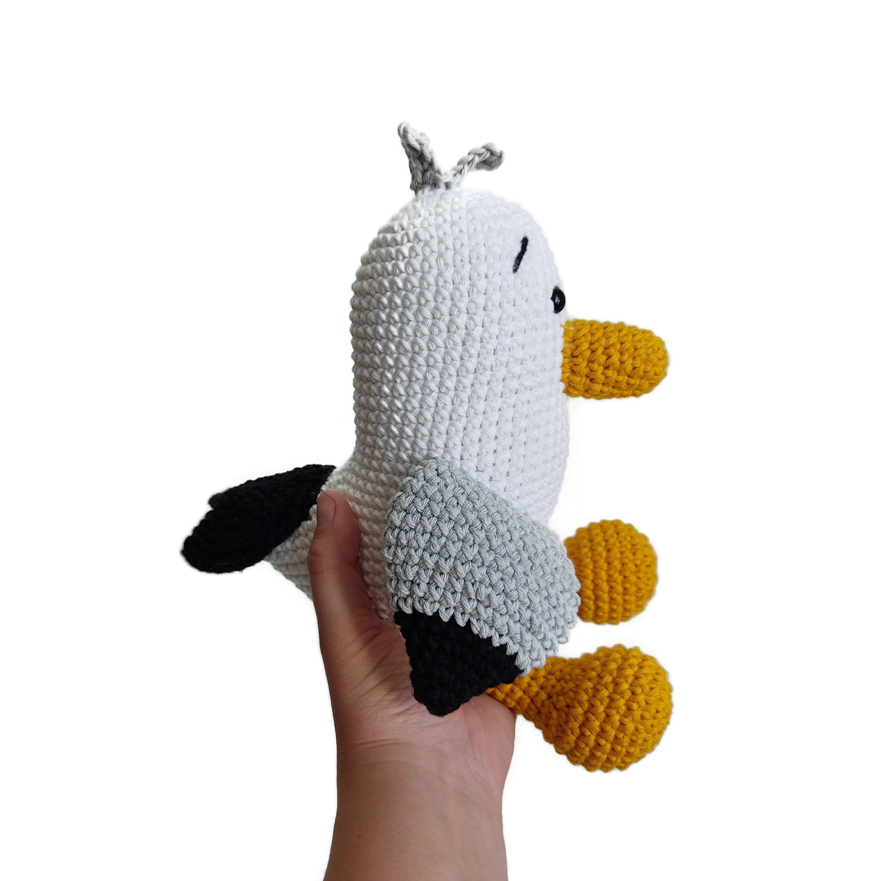 Stuffed seagull ⢠Handmade crochet seagull ⢠amigurumi seagull bird ⢠plush bird ⢠soft toy