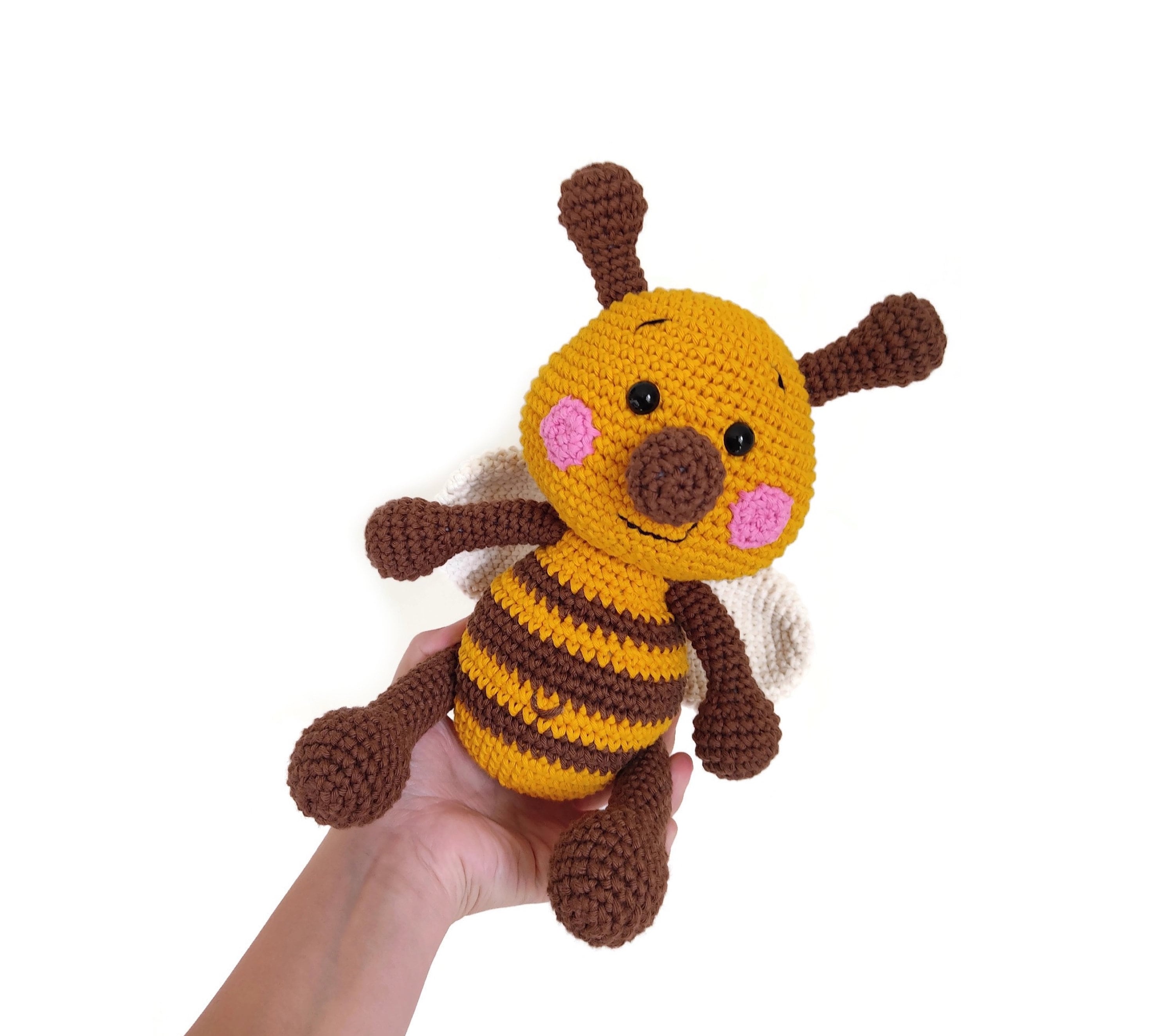stuffed bee crochet