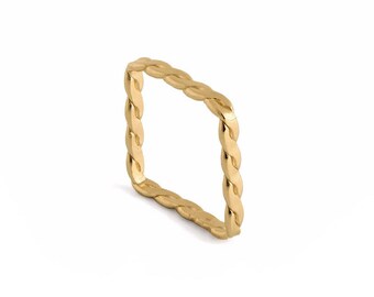 Braided Gold Ring, Twisted 14K Yellow Gold Ring, Square Shaped Ring, Stacking Gold Ring Set, Everyday Minimalist Gold Ring,