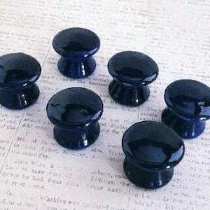 Navy Blue Möbelknöpfe aus Holz | Griffe für Küche & Bad