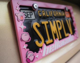 Marco de matrícula bonito / Accesorios de coche kawaii / Accesorios de coche para amantes del anime / Diseño de marco completo