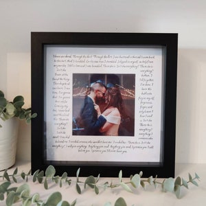 Cualquier canción o letra hecha por encargo. Boda personalizada, aniversario, letras del primer baile, marco de caja de votos. ¡Regalo perfecto para el Día de la Madre! Marco de caja